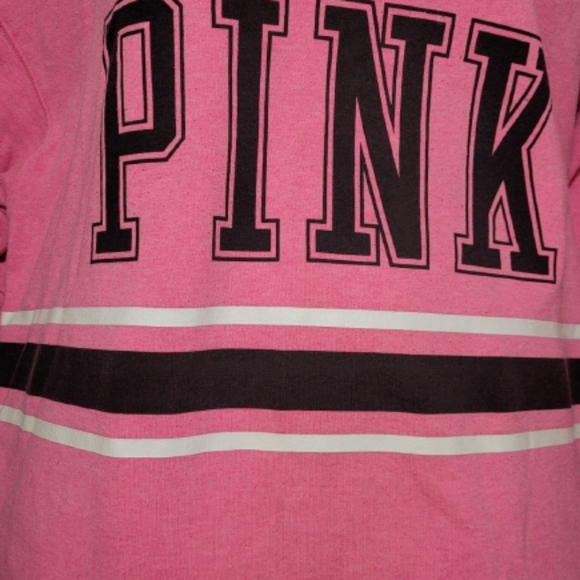 •𝙑𝙎•𝙋𝙄𝙉𝙆•𝙎𝙃𝙄𝙍𝙏• - Picture 9 of 10